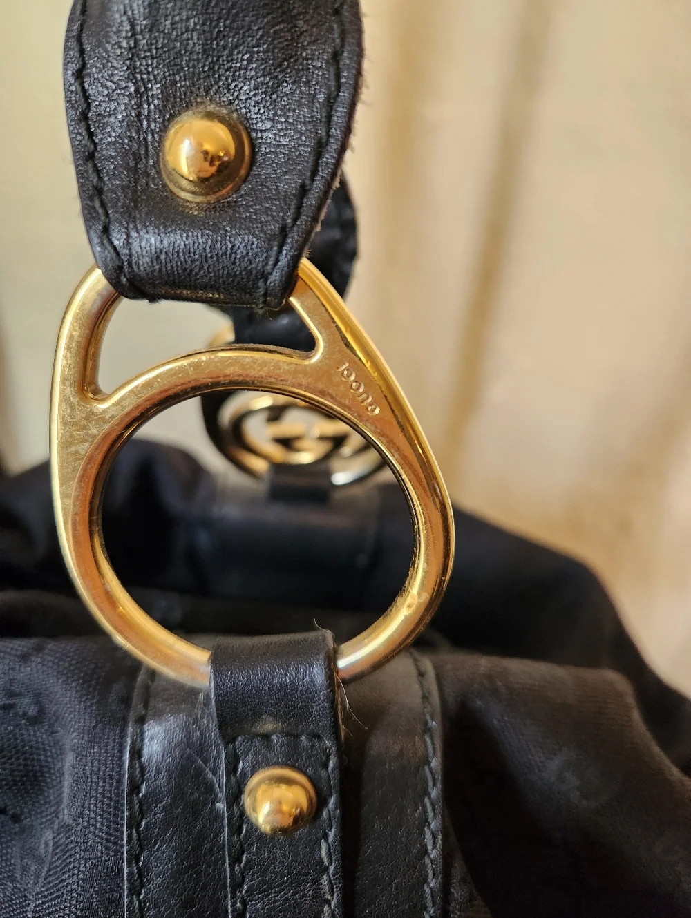 Gucci Black Canvas and Leather Interlocking Shoulder Bag - Picture 6 of 11